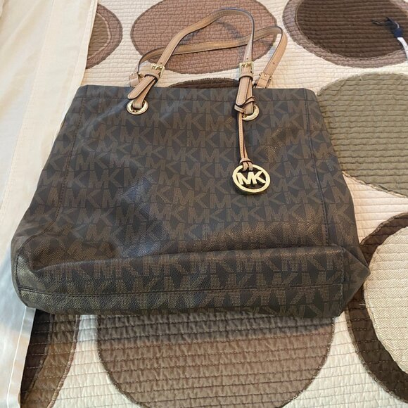 Michael Kors Bag - Picture 1 of 7